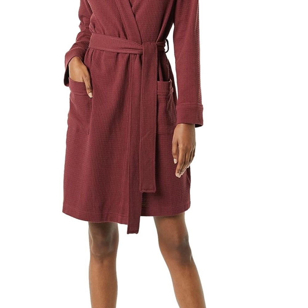 Amazon Essentials Blue and White Cozy Robe - Picture 9 of 10